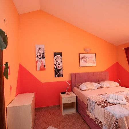 Apartman Vali Crikvenica Exterior foto